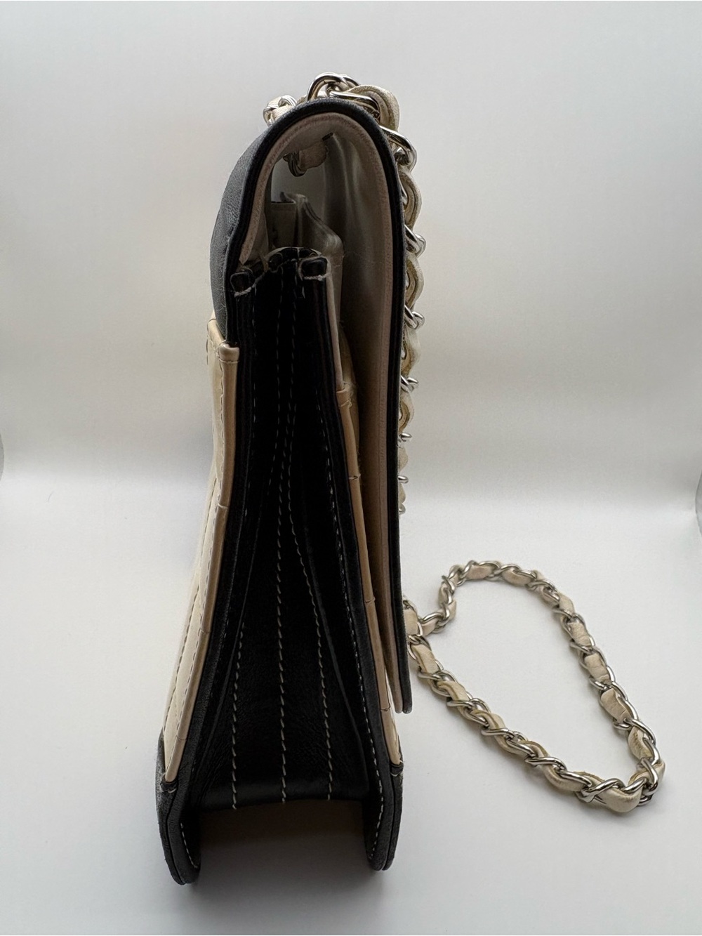 Authentic Chanel East West Chocolate Bar Flap Leather Handbag - Picture 3 of 14